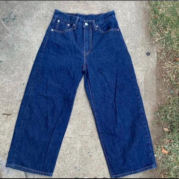 Vintage big E tab Levis! High waisted - Picture 2 of 4